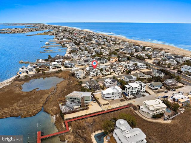 9 WILLIAM ST, Harvey Cedars, NJ 08008