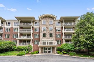 425 Benjamin Drive 205, Vernon Hills, IL 60061