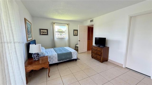 459 Monaco J 459, Delray Beach, FL 33446