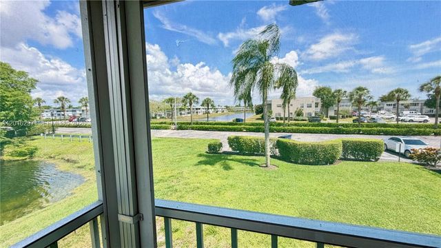 459 Monaco J 459, Delray Beach, FL 33446