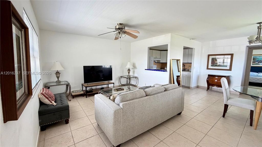 459 Monaco J 459, Delray Beach, FL 33446