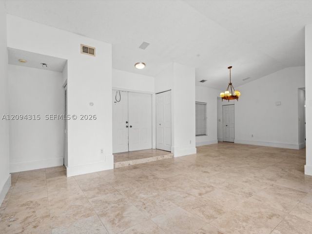 1061 Cedar Creek Way, Davie, FL 33325