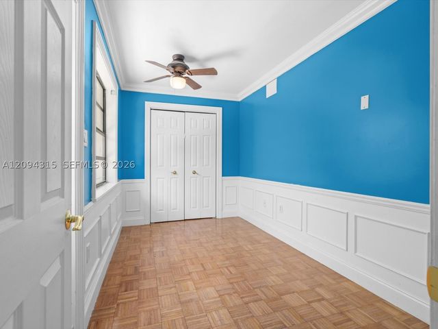 1061 Cedar Creek Way, Davie, FL 33325