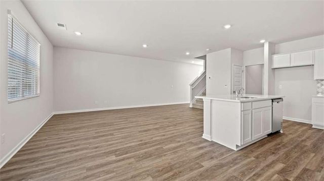104 Oakchase Park Lane, Hampton, GA 30228