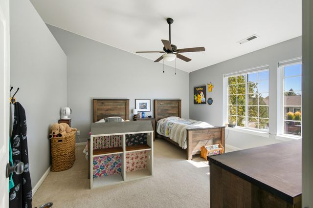 1653 NW Spruce Place, Redmond, OR 97756