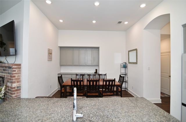 5133 Westhaven Circle, Denison, TX 75020