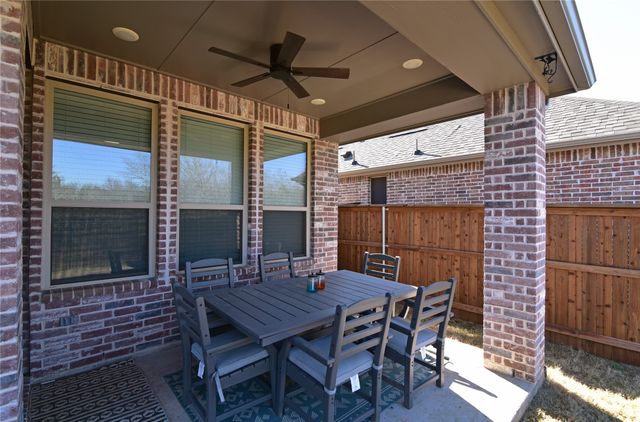 5133 Westhaven Circle, Denison, TX 75020