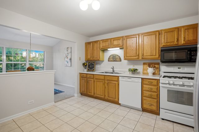 1408 Plum Court C, Mount Prospect, IL 60056