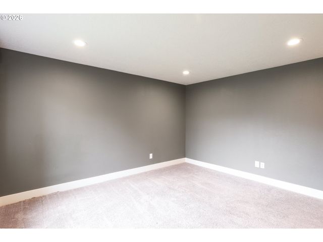 2238 Se 130TH Ave, Portland, OR 97233