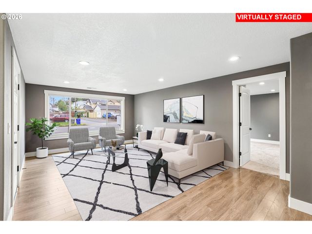 2238 Se 130TH Ave, Portland, OR 97233