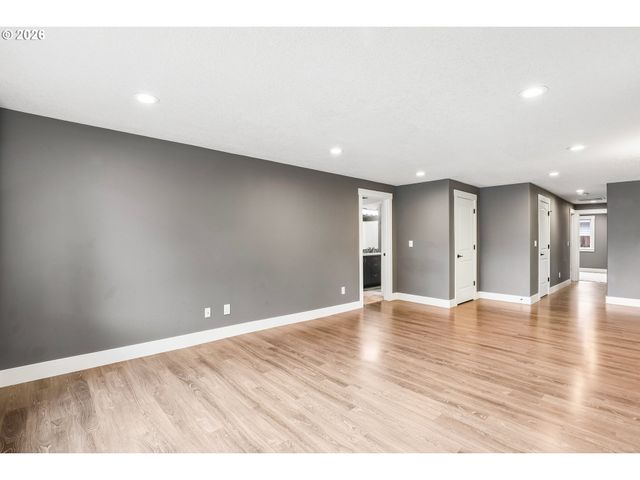 2238 Se 130TH Ave, Portland, OR 97233