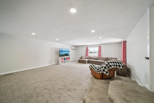 1115 W Canadian Avenue, Vinita, OK 74301