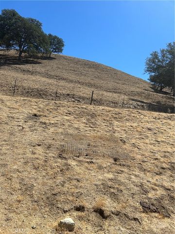 77517 Lowes Canyon Road, San Miguel, CA 93451