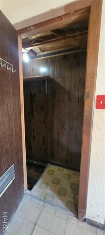 8212 Pennsylvania Avenue, St Louis, MO 63111