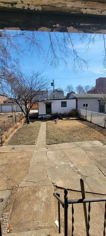 8212 Pennsylvania Avenue, St Louis, MO 63111