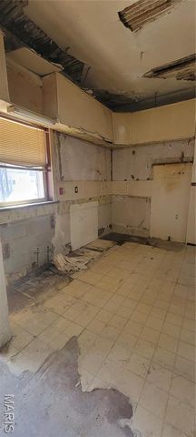 8212 Pennsylvania Avenue, St Louis, MO 63111