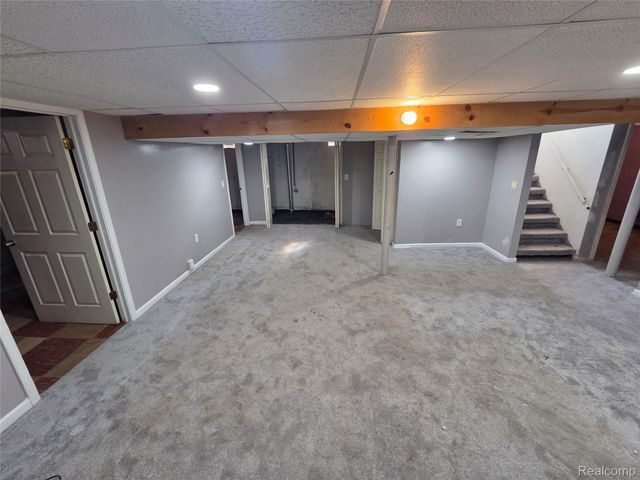 8960 Arnold Avenue, Redford Charter Township, MI 48239