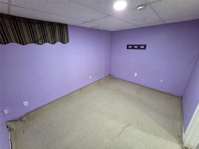 8960 Arnold Avenue, Redford Charter Township, MI 48239