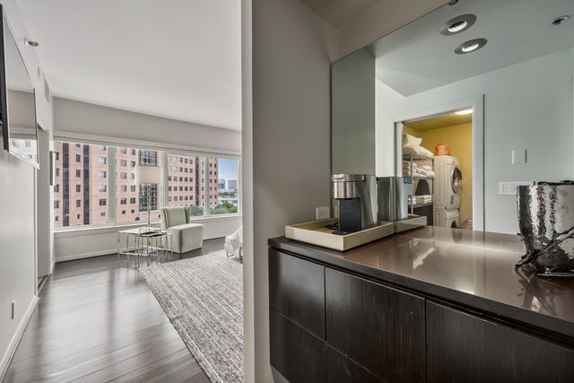 3030 Mckinney Avenue 701, Dallas, TX 75204