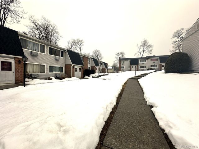 2740 South Road B7, Poughkeepsie, NY 12601