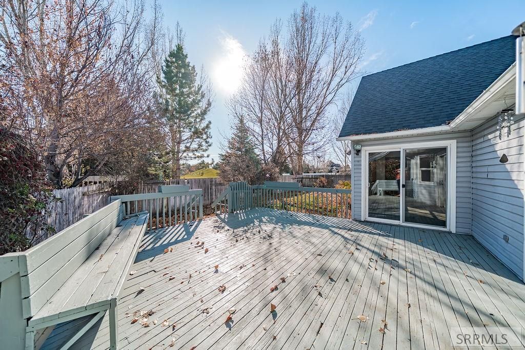 Image 16 of property listing at 1284 Tipperary Court, Idaho Falls, ID 83404