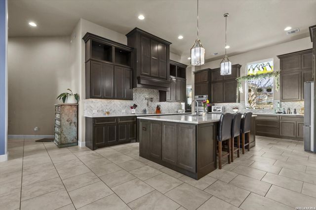 1943 Rothschild, New Braunfels, TX 78132