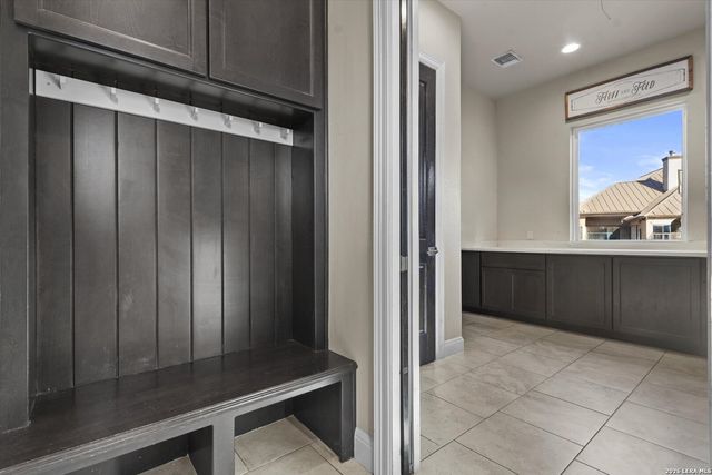 1943 Rothschild, New Braunfels, TX 78132