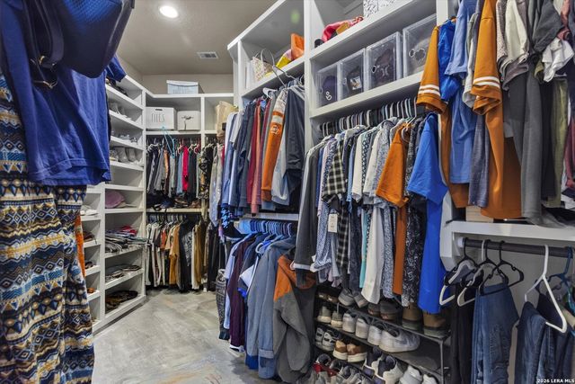 1943 Rothschild, New Braunfels, TX 78132