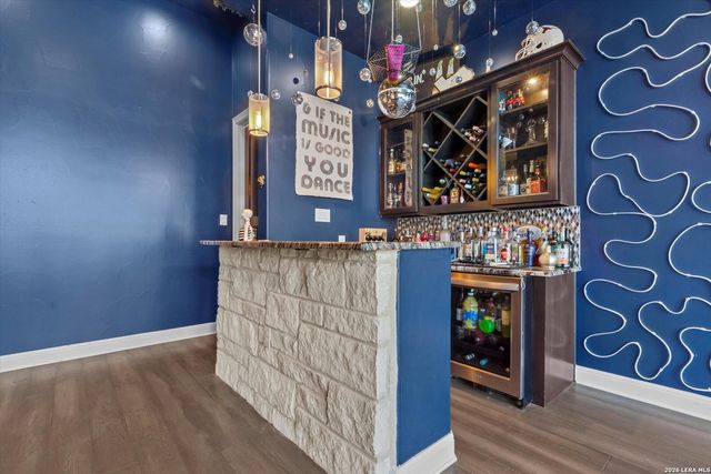 1943 Rothschild, New Braunfels, TX 78132