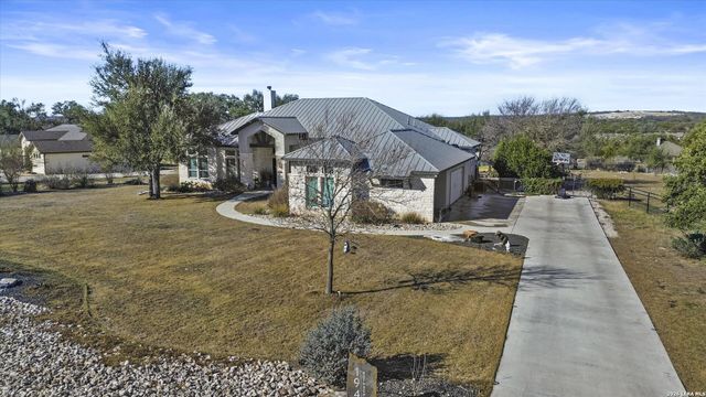 1943 Rothschild, New Braunfels, TX 78132