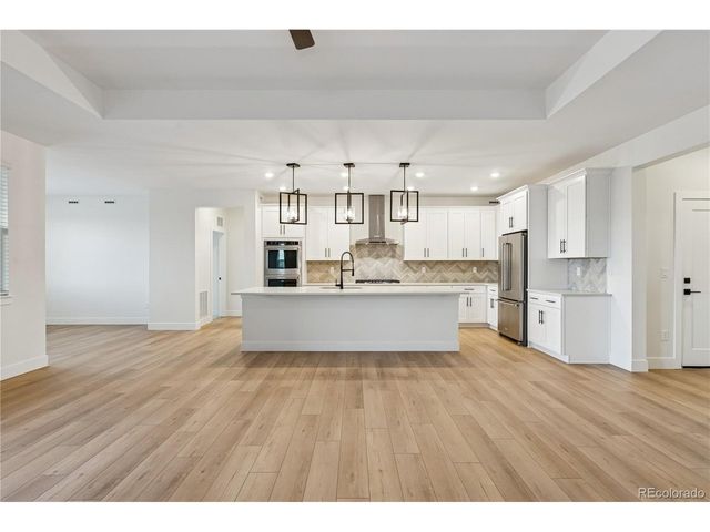 5581 Callaway Garden Dr, Elizabeth, CO 80107