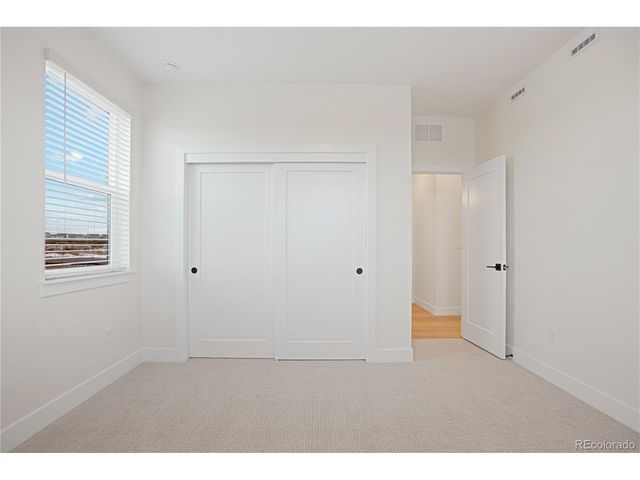 5581 Callaway Garden Dr, Elizabeth, CO 80107