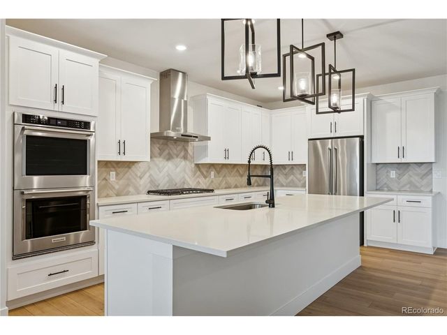 5581 Callaway Garden Dr, Elizabeth, CO 80107