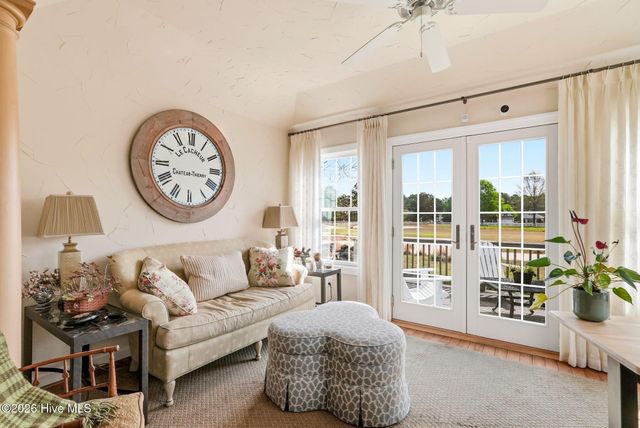 513 Cottage Lane, Southern Pines, NC 28387