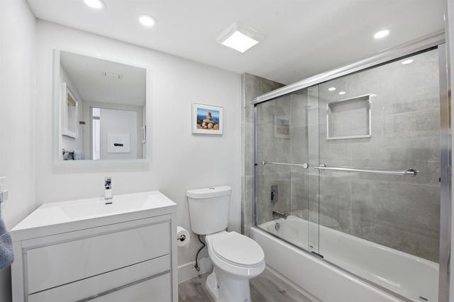 7768 Lakeside Boulevard 515, Boca Raton, FL 33434