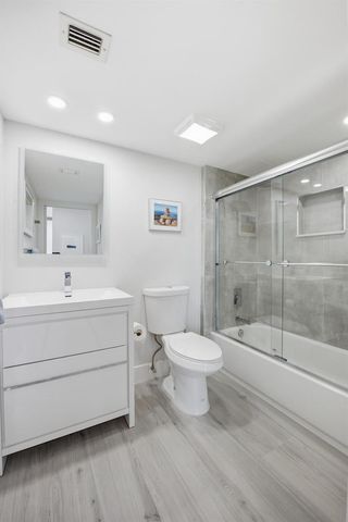 7768 Lakeside Boulevard 515, Boca Raton, FL 33434