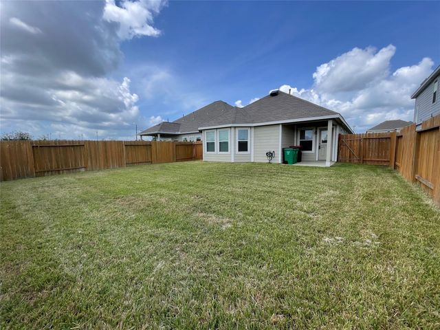 6515 James Michael Drive, Rosharon, TX 77583