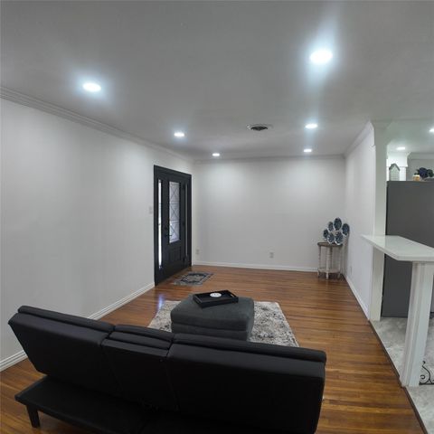 5714 Nina Lee Lane, Houston, TX 77092