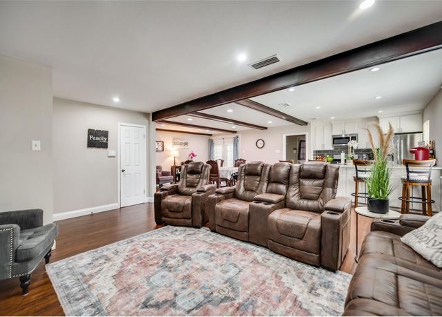 2518 Cumberland Drive, Mesquite, TX 75150