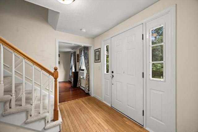 530 Chestnut Hill Road, Millville, MA 01529