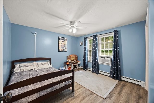 530 Chestnut Hill Road, Millville, MA 01529