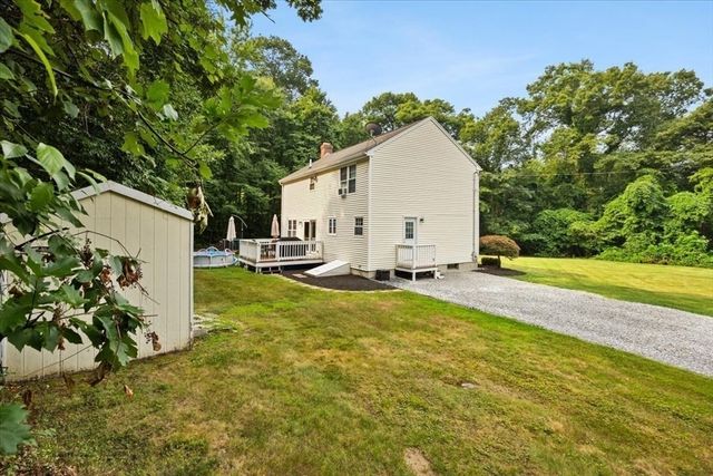 530 Chestnut Hill Road, Millville, MA 01529
