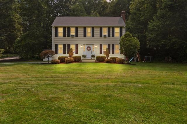 530 Chestnut Hill Road, Millville, MA 01529