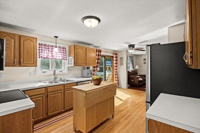 530 Chestnut Hill Road, Millville, MA 01529