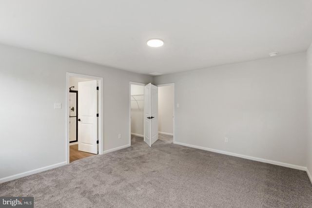 212 LOTUS AVE, Voorhees, NJ 08043