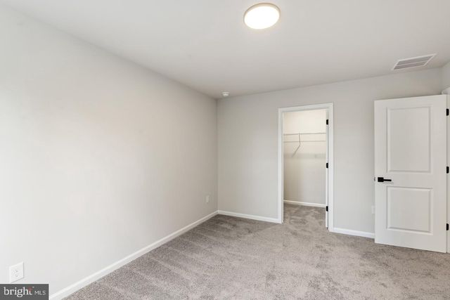 212 LOTUS AVE, Voorhees, NJ 08043