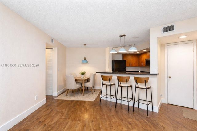 12760 Vista Isles Dr 711, Sunrise, FL 33325