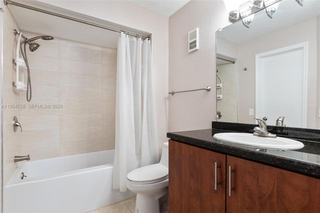 12760 Vista Isles Dr 711, Sunrise, FL 33325