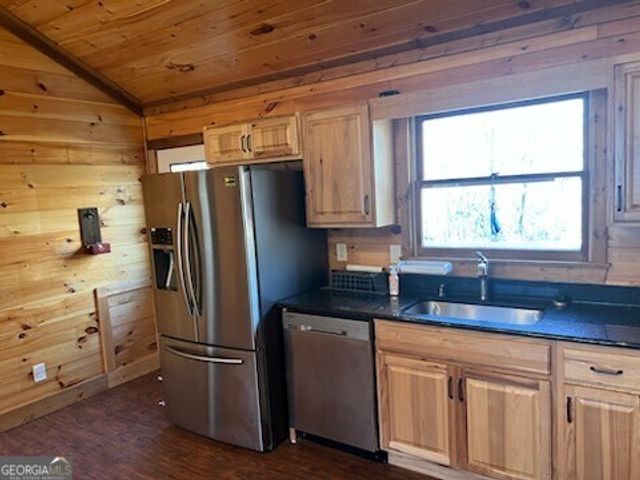 37 BEGONIA Courts, Clayton, GA 30525