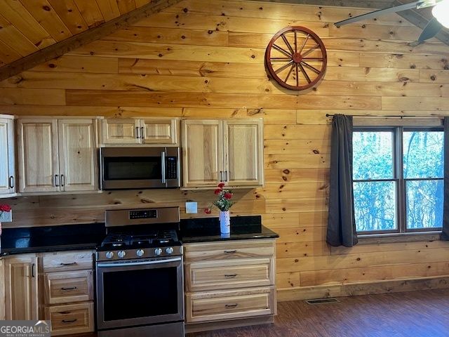 37 BEGONIA Courts, Clayton, GA 30525